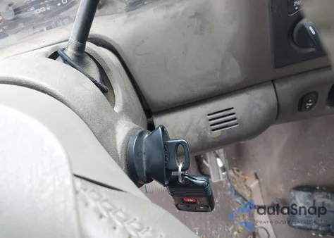 2003 Ford F-250 Lariat/Xl/Xlt from USA, damaged, VIN 1FTNW21S03EC11027